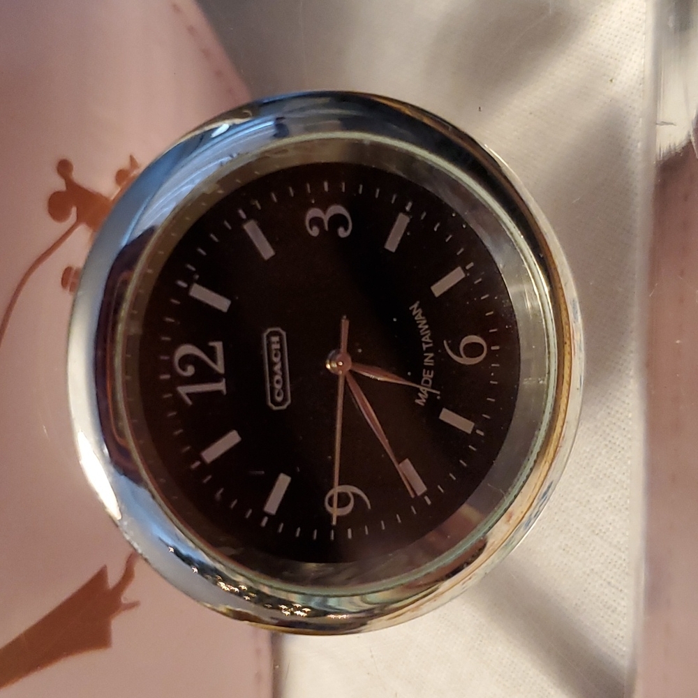 Coach Clock - Picture 2 of 7